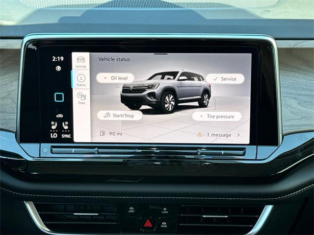 Photo of 2026 Deep Black Volkswagen Atlas