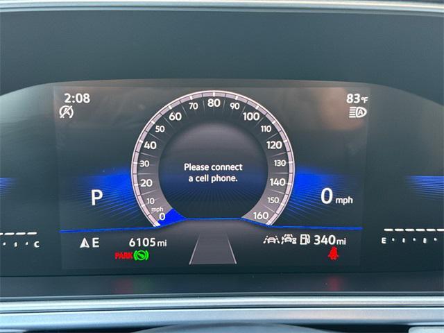 Photo of 2025 Pure White Volkswagen Taos