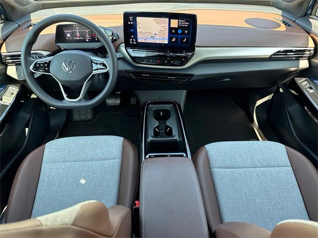 Photo of 2023 Tourmaline Blue Metallic Volkswagen ID.4