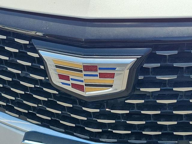 Photo of 2020 Crystal White Tri-Coat Cadillac CT4