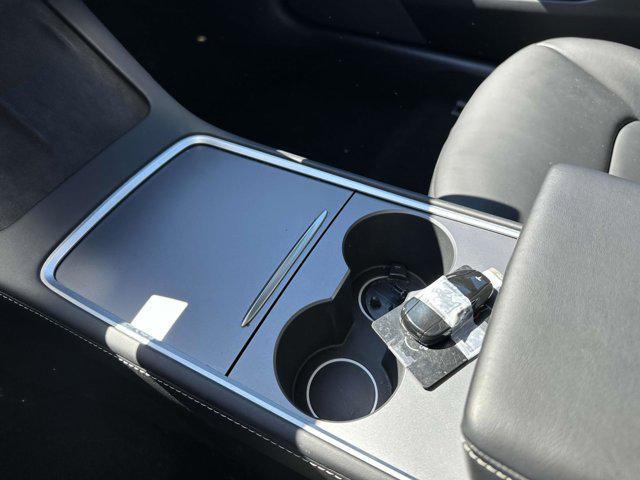 Photo of 2021 BLUE Tesla Model 3