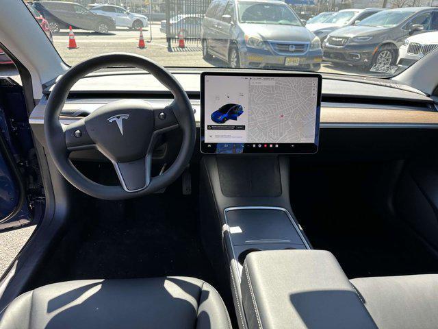 Photo of 2021 BLUE Tesla Model 3