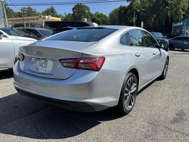 Photo of 2022 Silver Chevrolet Malibu