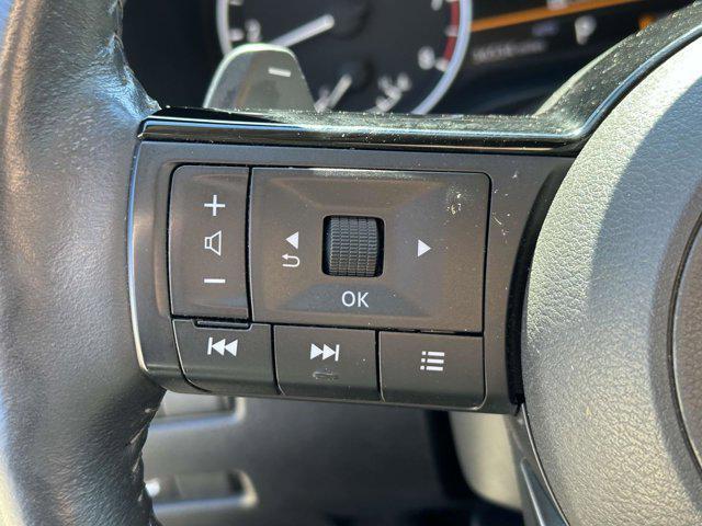 Photo of 2022 Black Nissan Rogue