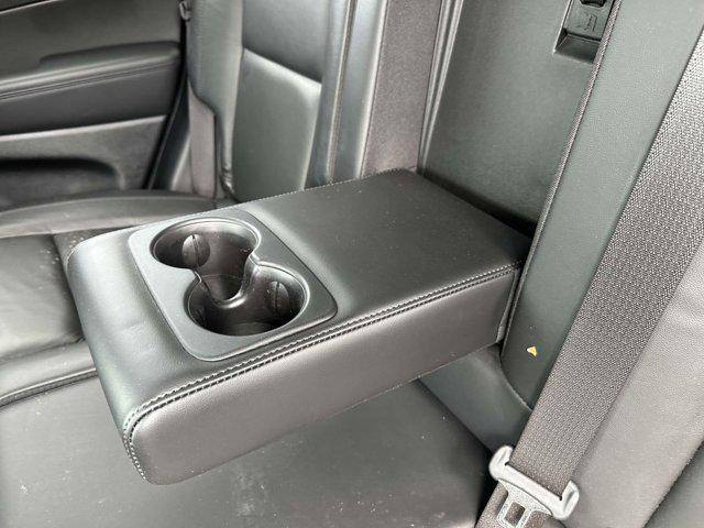 Photo of 2022 White Jeep Grand Cherokee