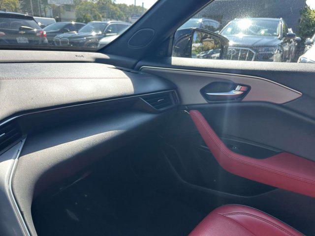 Photo of 2022 Gray Acura TLX