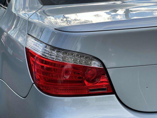 Photo of 2008 Silver BMW M5