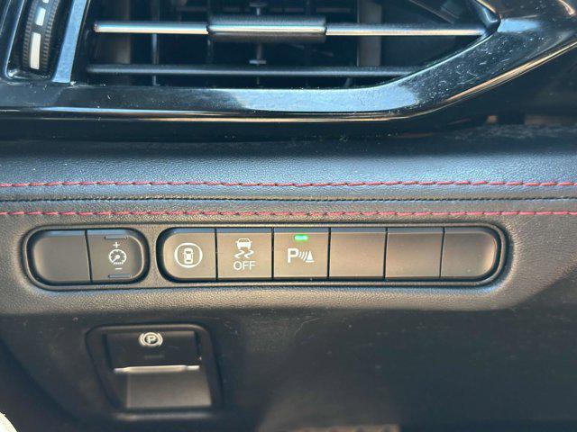 Photo of 2022 Black Acura MDX