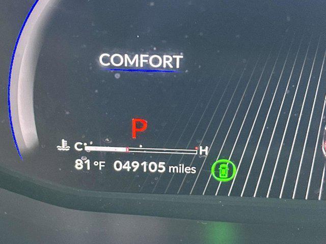 Photo of 2022 Black Acura MDX