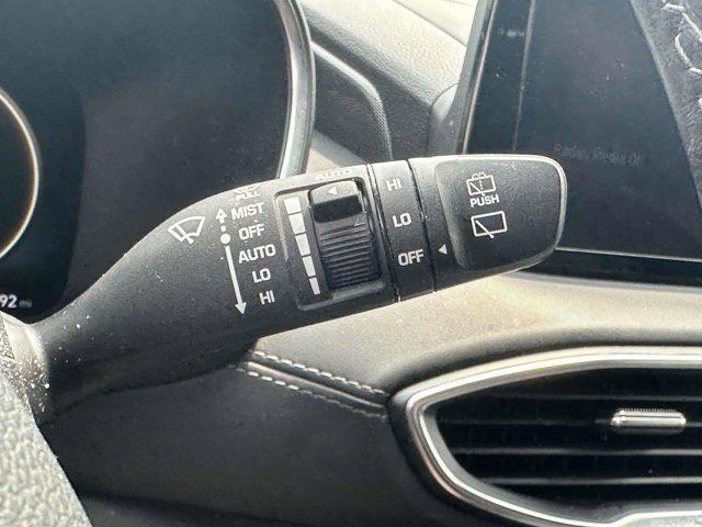 Photo of 2022 Gray Hyundai SANTA FE