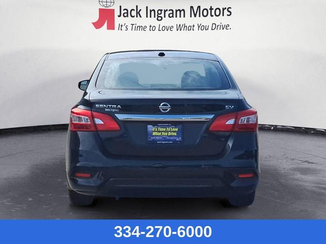 Photo of 2018 Super Black Nissan Sentra