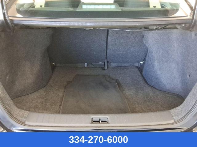 Photo of 2018 Super Black Nissan Sentra
