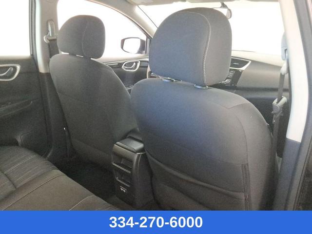 Photo of 2018 Super Black Nissan Sentra
