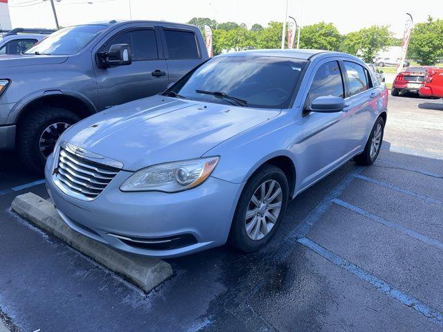 2013 Chrysler 200