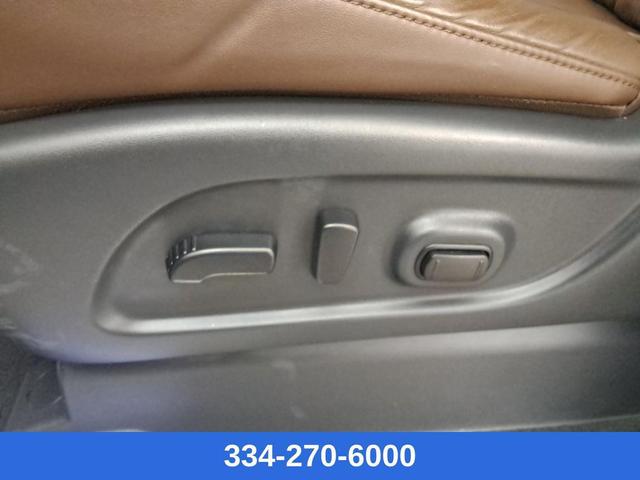 Photo of 2024 Pearl White Tricoat Nissan Titan XD