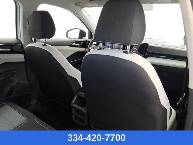 Photo of 2025 Pure White Volkswagen Taos