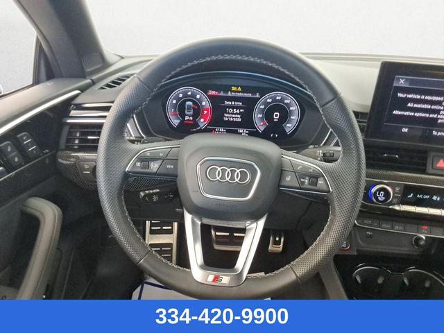 Photo of 2024 Mythos Black Metallic/Black Roof Audi S5