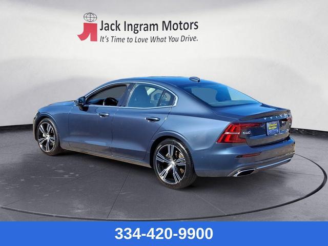 Photo of 2020 Gray Volvo S60
