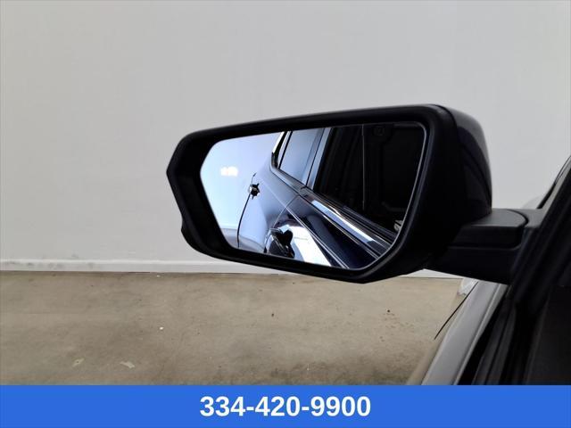 Photo of 2023 Blue Glow Metallic Chevrolet Equinox