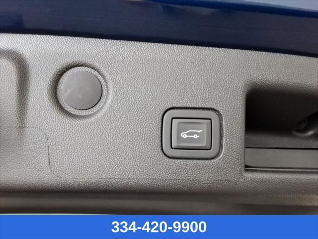 Photo of 2023 Blue Glow Metallic Chevrolet Equinox