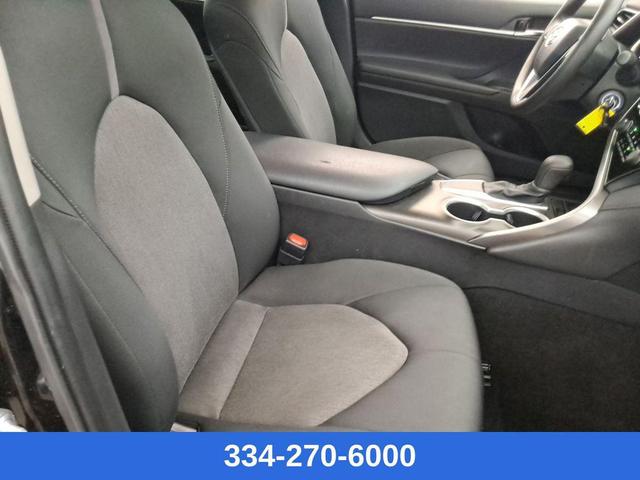 Photo of 2021 Midnight Black Metallic Toyota Camry