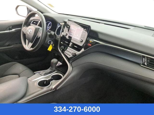 Photo of 2021 Midnight Black Metallic Toyota Camry