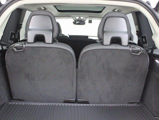 Photo of 2024 Silver Dawn Metallic Volvo XC90