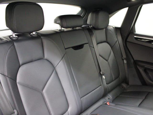 Photo of 2024 Carrara White Metallic Porsche Macan