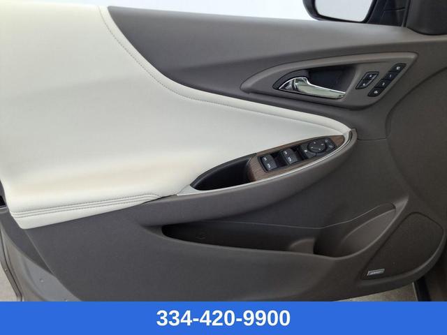 Photo of 2024 Mineral Gray Metallic Chevrolet Malibu
