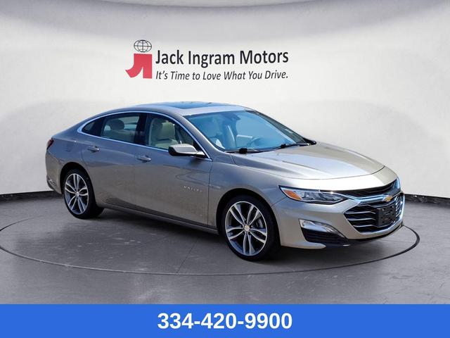 Photo of 2024 Mineral Gray Metallic Chevrolet Malibu
