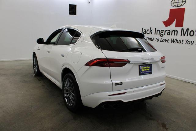 Photo of 2024 Bianco Maserati Grecale