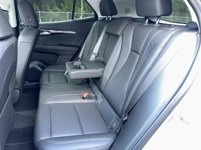 Photo of 2024 Gray Metallic Buick Envision
