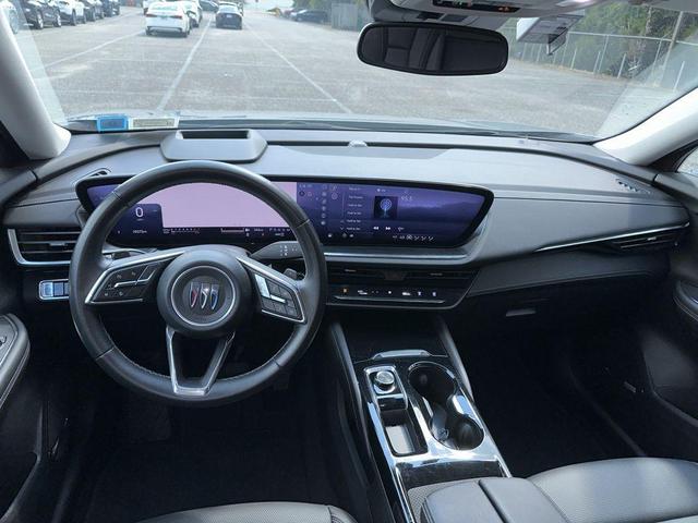 Photo of 2024 Gray Metallic Buick Envision