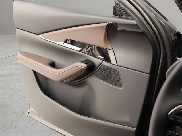 Photo of 2025 Machine Gray Metallic Mazda CX-30