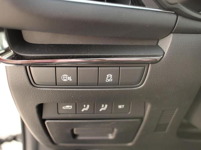 Photo of 2024 Snowflake White Pearl Mica Mazda Mazda3