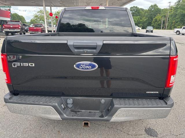 Photo of 2015 Tuxedo Black Metallic Ford F-150