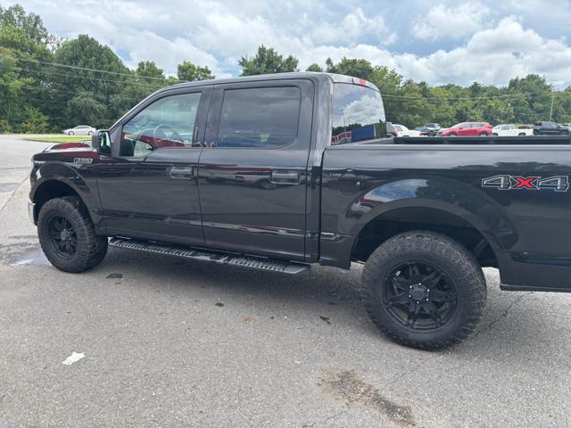 Photo of 2015 Tuxedo Black Metallic Ford F-150