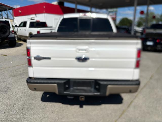 Photo of 2014 Oxford White Ford F-150