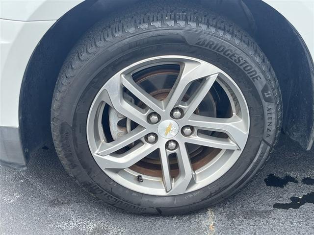 Photo of 2016 WHITE Chevrolet Equinox