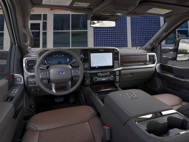 Photo of 2025 Star White Metallic Tri-Coat Ford F-350