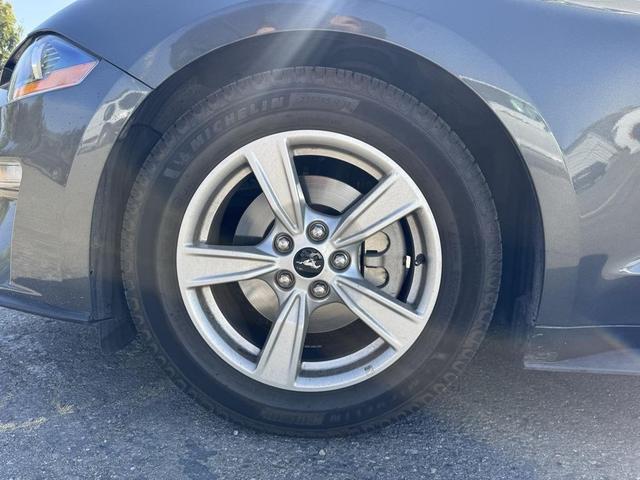 Photo of 2020 Magnetic Metallic Ford Mustang