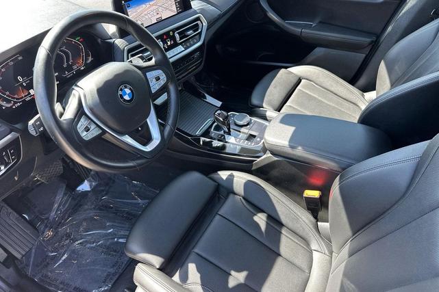 Photo of 2024 Skyscraper Grey Metallic BMW X3