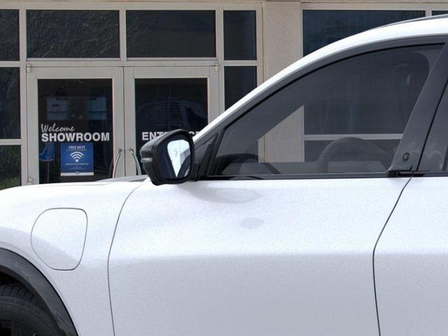 Photo of 2025 Star White Metallic Tri-Coat Ford Mustang Mach-E