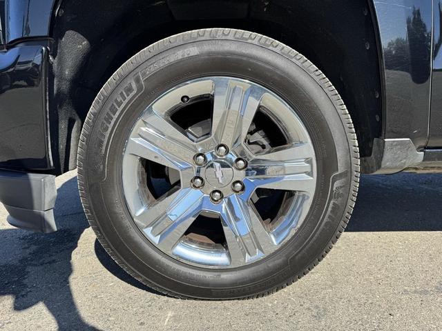 Photo of 2016 Black Chevrolet Silverado 1500
