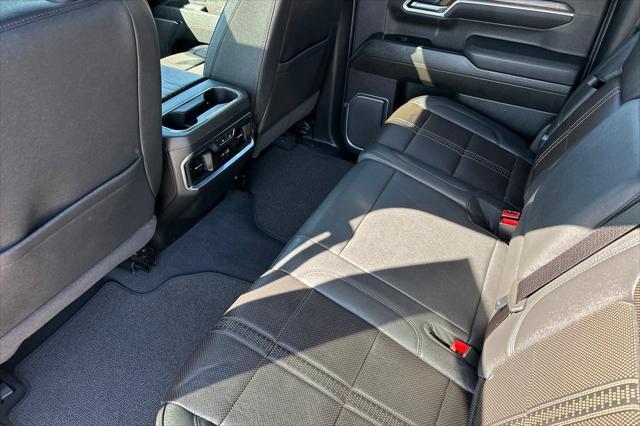 Photo of 2025 Black Chevrolet Silverado 1500