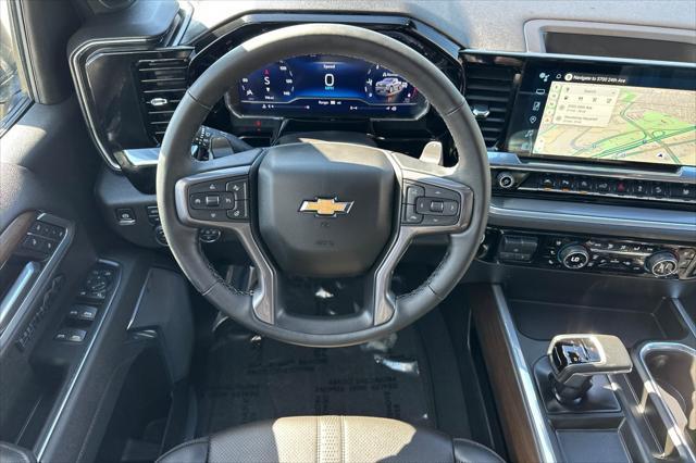 Photo of 2025 Black Chevrolet Silverado 1500