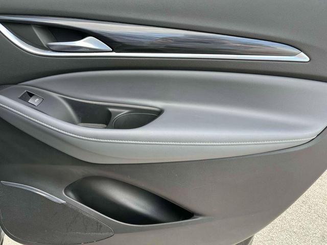 Photo of 2020 Ebony Twilight Metallic Buick Enclave