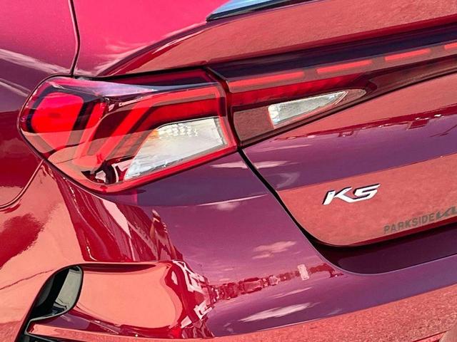 Photo of 2021 Passion Red Kia K5