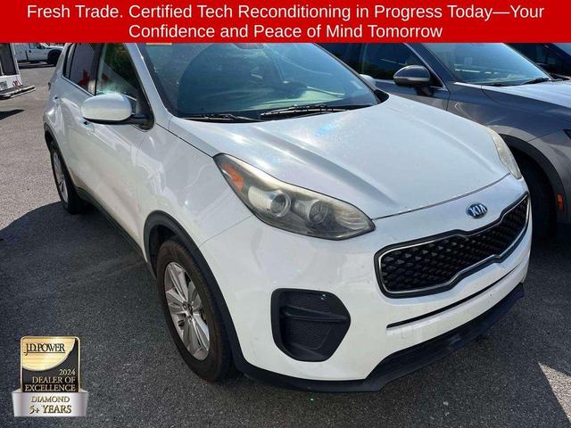Photo of 2018 Clear White Kia Sportage