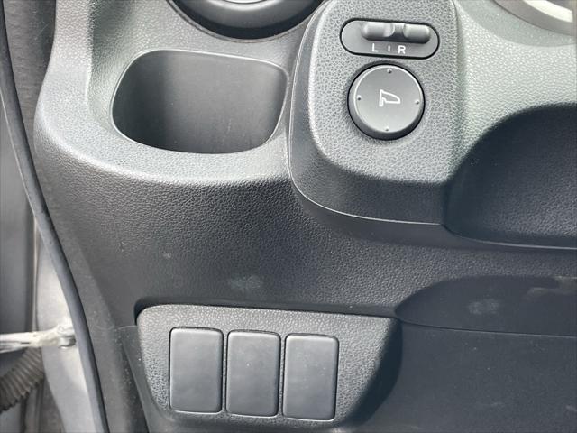 Photo of 2010 Storm Silver Metallic Honda Fit